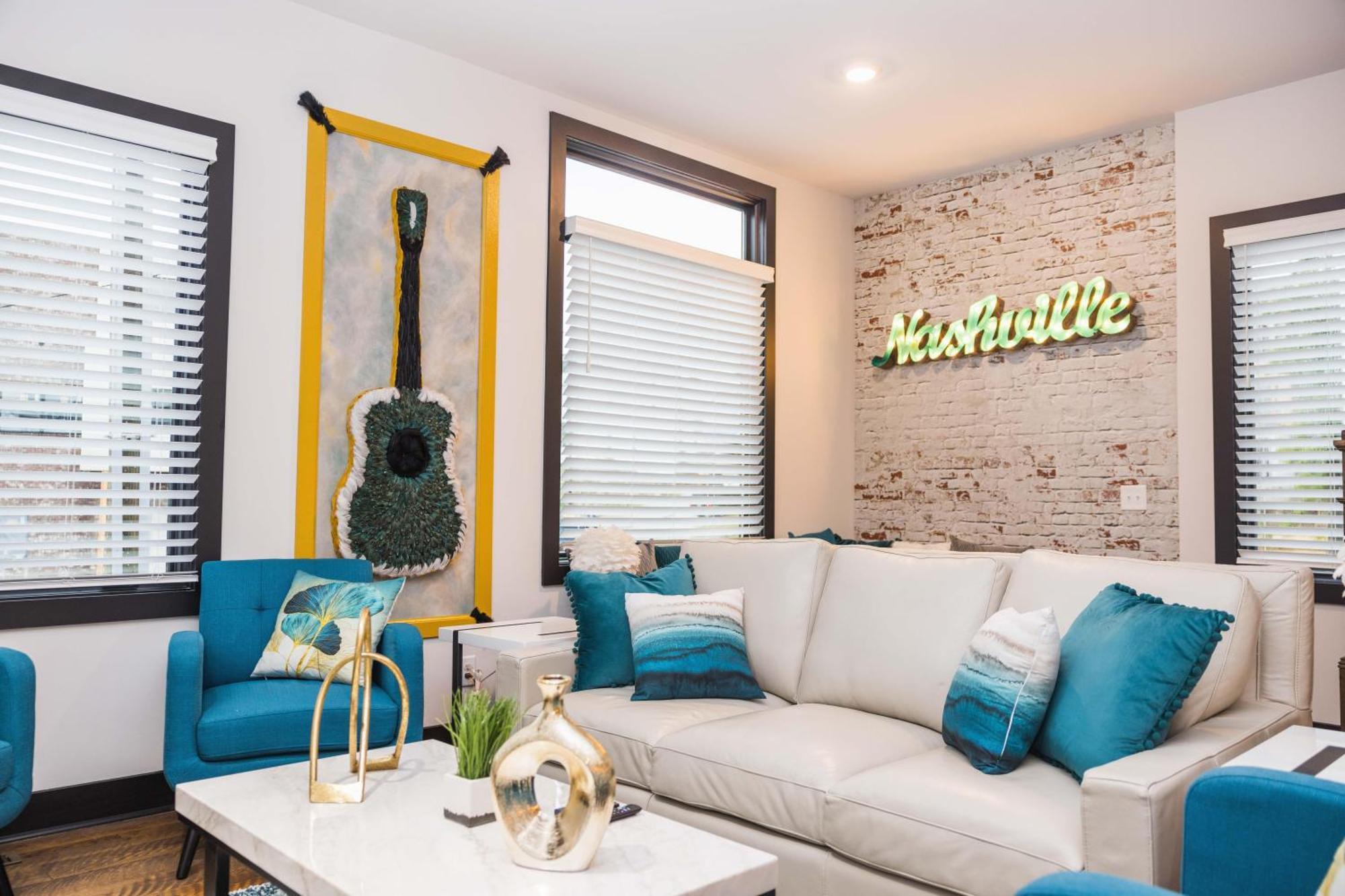 - 1037 Southside Ct #2 & #3 - Combo Holiday home Nashville